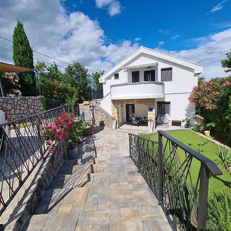 Apartments Rajna Čižići Екстериор снимка