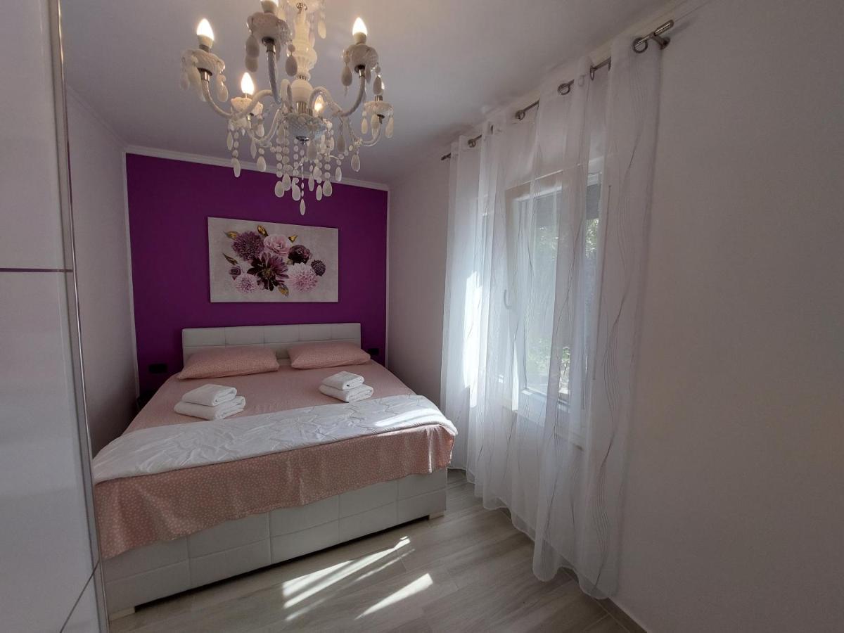 Apartments Rajna Čižići Екстериор снимка