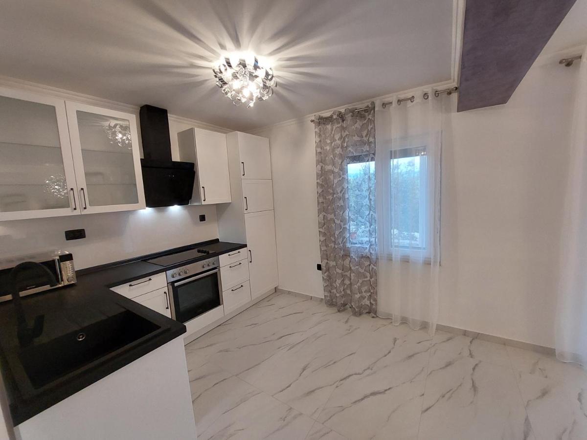 Apartments Rajna Čižići Екстериор снимка