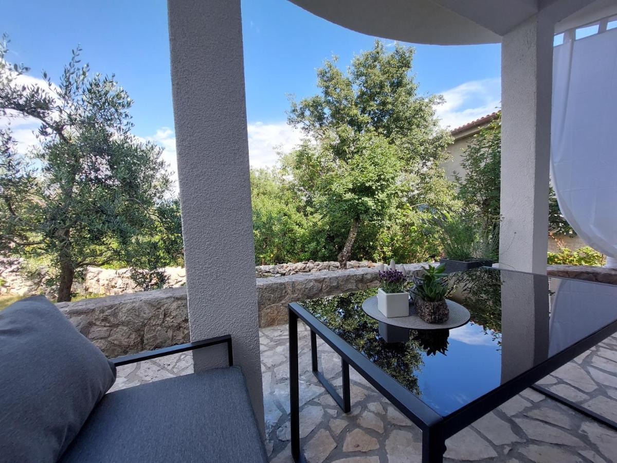 Apartments Rajna Čižići Екстериор снимка