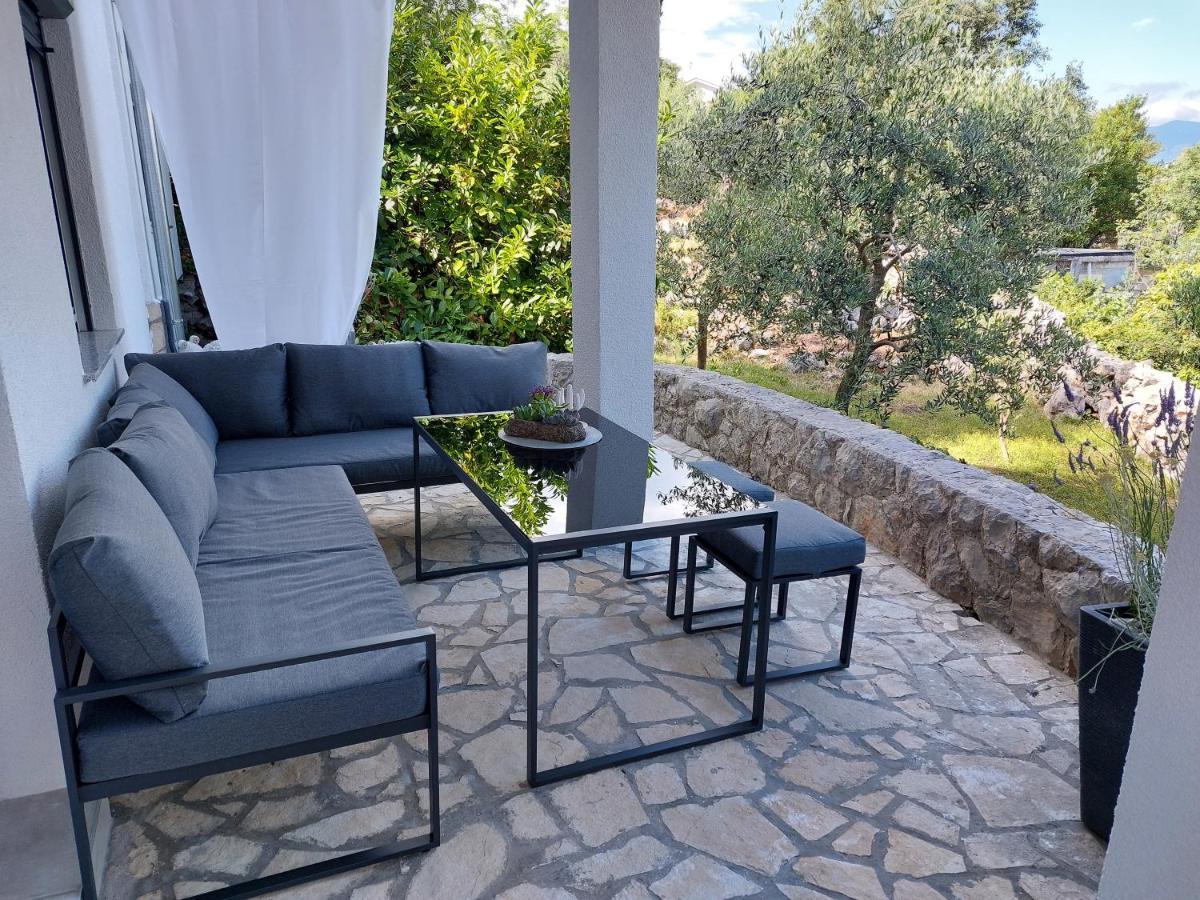 Apartments Rajna Čižići Екстериор снимка