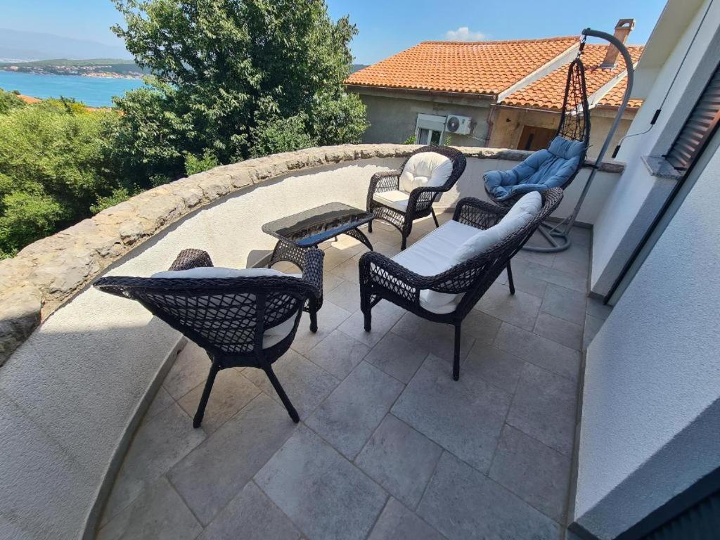 Apartments Rajna Čižići Екстериор снимка